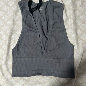 UO Gray Sleeveless Women's Top
